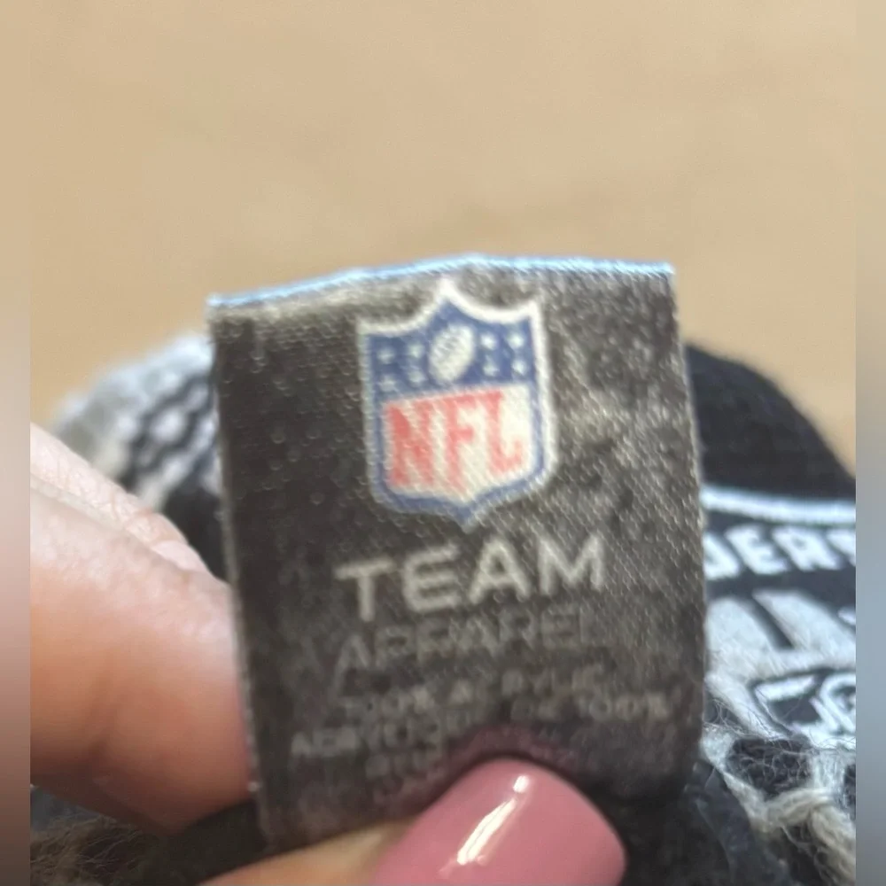 Team Apparel used raiders